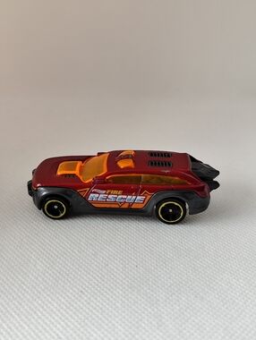 3/$25💙2012 Hot Wheels Mattel City HW Pursuit Car Loose Fire Dept Die-Cast